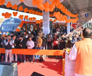 PM Modi inaugurated the new Vande Bharat between Dehradun-Lucknow, ‘Train till the mountains…’ CM Dhami also made a big revelation